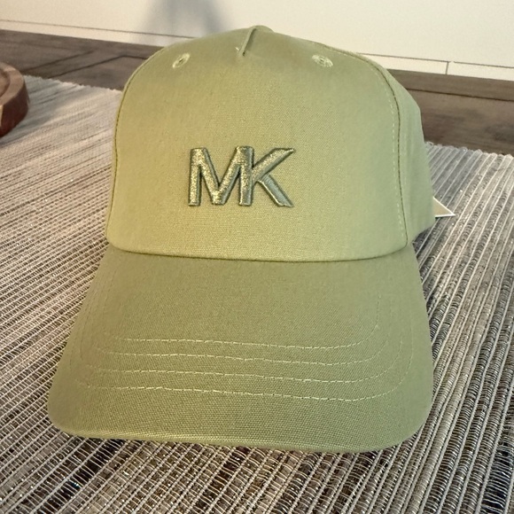 Michael Kors Baseball Cap - Picture 1 of 3